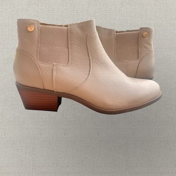 Vionic Finn Ankle Boots Beige Leather Women’s 7.5W Wide Orthotic Comfort EU 38 - Picture 1 of 16